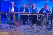 AfD-Bürgerdialog in Könnern: Volles Haus bei Diskussion