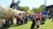 Apfelblütenfest in Dodow: Drei Tage Musik, Spiel und Spaß