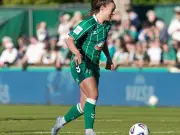 Bayer Leverkusen verpflichtet Stürmerin Maja Sternad aus Bremen