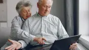 Behördengänge bald nur noch digital – und wo bleiben die Alten?
