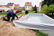 Überströmbecken am Übungsdeich der Feuerwehr Aken fertiggestellt