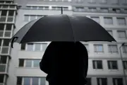 Blitz und Donner: Unbeständiges Wetter in Berlin und Brandenburg