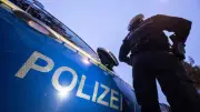 Brutaler Angriff in Halle: 67-Jähriger auf Parkplatz zusammengeschlagen