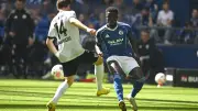 Demütigung für Königstransfer: Gomis auf Schalke am Ende!