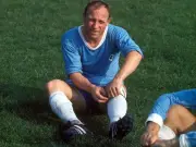 Der Riss der Achillessehne der Nation: Uwe Seelers Drama 1965