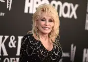 Dolly Parton sagt Las-Vegas-Konzerte aus gesundheitlichen Gründen ab