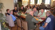 Ehemalige Forstmitarbeiter feieren Wiedersehen in Düpow