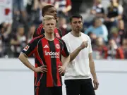 Eintracht Frankfurt: Riera und Burkardt im Kreuzfeuer der Kritik