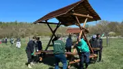 Familientag am Concordia See: Helfer bauen Obstbiotop weiter aus