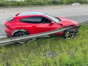 Ferrari-Crash auf A4 bei Erfurt: 300.000 Euro Schaden