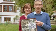 Flohmarktfund führt Paar aus Hannover zur Buchholzmühle in Mühlstedt