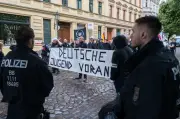 Forscher zu Neonazi-Razzia: Gewaltkultur in jungen Gruppen