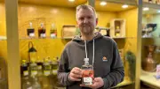 Gin aus der Keramikscheune: Neue Brennerei in Spickendorf