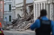 Görlitz: Haus eingestürzt – Spürhunde suchen nach Verschütteten