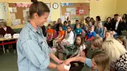 Große Bühne für Grundschüler: 166 Kinder beim Rezitatorenwettbewerb