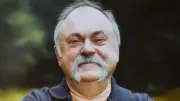 Gunter Böhnke: Benefizlesung in der Bücherkirche Axien
