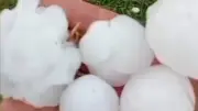 Hagelsturm in Buenos Aires: Tennisballgroße Körner
