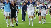 HSV-Talent Rössing-Lelesiit: Schwere Verletzung am Knie