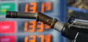 Ifo-Studie: Nur fünf Minuten Arbeit für einen Liter Benzin