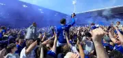 Ipswich Town steigt mit Ed Sheeran auf, Wrexham verpasst Durchmarsch