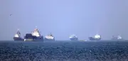 Iran greift Emirate an: USA versenken iranische Boote