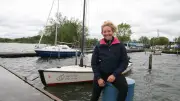 Jungunternehmerin Laura Pukropski übernimmt Segelschule in Plau am See