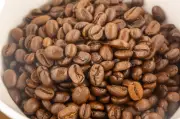 Kaffeepreise sinken erneut: Bis zu 50 Cent günstiger pro Packung