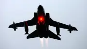 Kampfjets über Schwerin: Tornados mit 700 km/h im Übungsflug