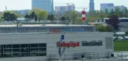Kleinflugzeug-Unfall am Hamburger Flughafen: Flugverkehr eingestellt