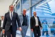 Koalitionsgeburtstag: Merz mahnt SPD zu mehr Kompromissbereitschaft