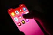 Love Scamming trifft Ältere: So erkennen Sie den Betrug