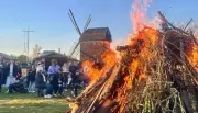 Maifeuer an der Bockwindmühle: Stimmung und neue Impulse in Elster