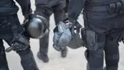 Meine brenzligen Begegnungen mit dem Gesetz auf Reisen