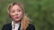 Meloni teilt KI-Fake in Unterwäsche: Charmante Warnung vor Deepfakes