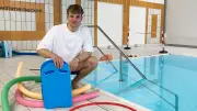 Mit 22: Richard Clemens gründet eigene Schwimmschule in Schwerin