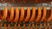 Mönkebude plant deftigen Höhepunkt zum Herrentag mit Bockwurst-Wettessen