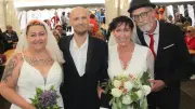 Männertag in Bernburg: Heiratsmarkt und Radfahrer trotzen Regen