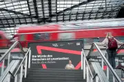 Nach Tod von Zugbegleiter: DB startet Respektkampagne
