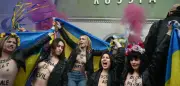 Nackte Fakten und „Fuck Putin“: Wirken solche Proteste?
