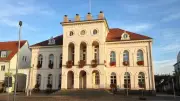 Neustrelitz: Ordnungsamt kehrt nach Sanierung ins Rathaus zurück