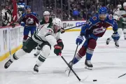 NHL-Playoffs: Nico Sturm droht mit Minnesota das Aus