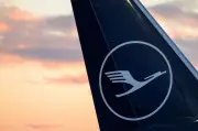 Notrutschen-Einsatz bei Lufthansa-Flug: Drei Verletzte in Athen