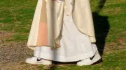 Papst Leo XIV. begeistert mit Vintage-Nike-Sneakern im Dokumentarfilm