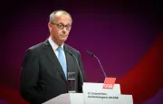 Pfiffe und Buhrufe für Merz beim DGB-Kongress