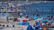Pfingst-Boom an der Ostsee? Wetter-Wende bringt Touristenansturm nach MV