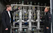 Pilotanlage bei Rostock: Wasserstoffspeicherung mit Backpulver