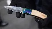 Prozess in Zeitz: 31-Jähriger mit Messer auf Diebestour