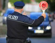 Sachsen: Grundschüler kontrollieren Autofahrer bei Schulaktion