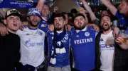 Schalke 04: Aufstieg perfekt! Fans feiern ausgelassen