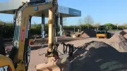 Schnellladestationen an A38 bei Berga fast fertig: Eröffnung offen